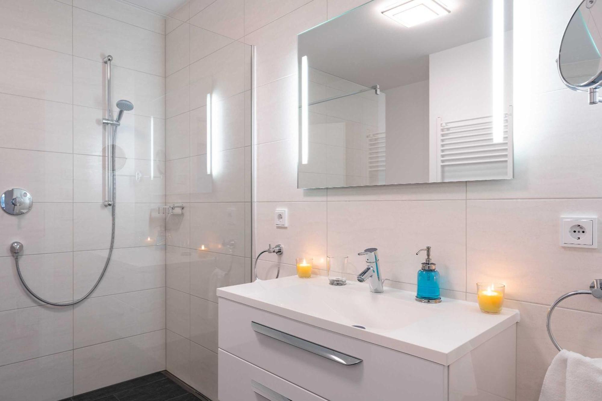 Appartement "Diamant" Mit Penthouseflair - Oase Am Haff Garz  Room photo